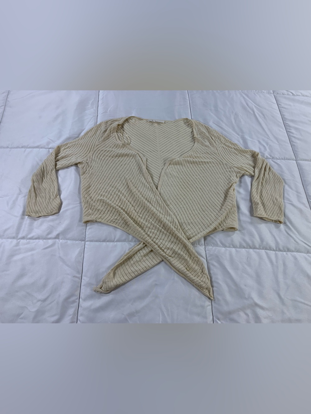 Pre loved CLEO crop top womens size M